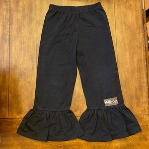 Black Size 6 Big Ruffle Bottoms. Oh so cute!!!